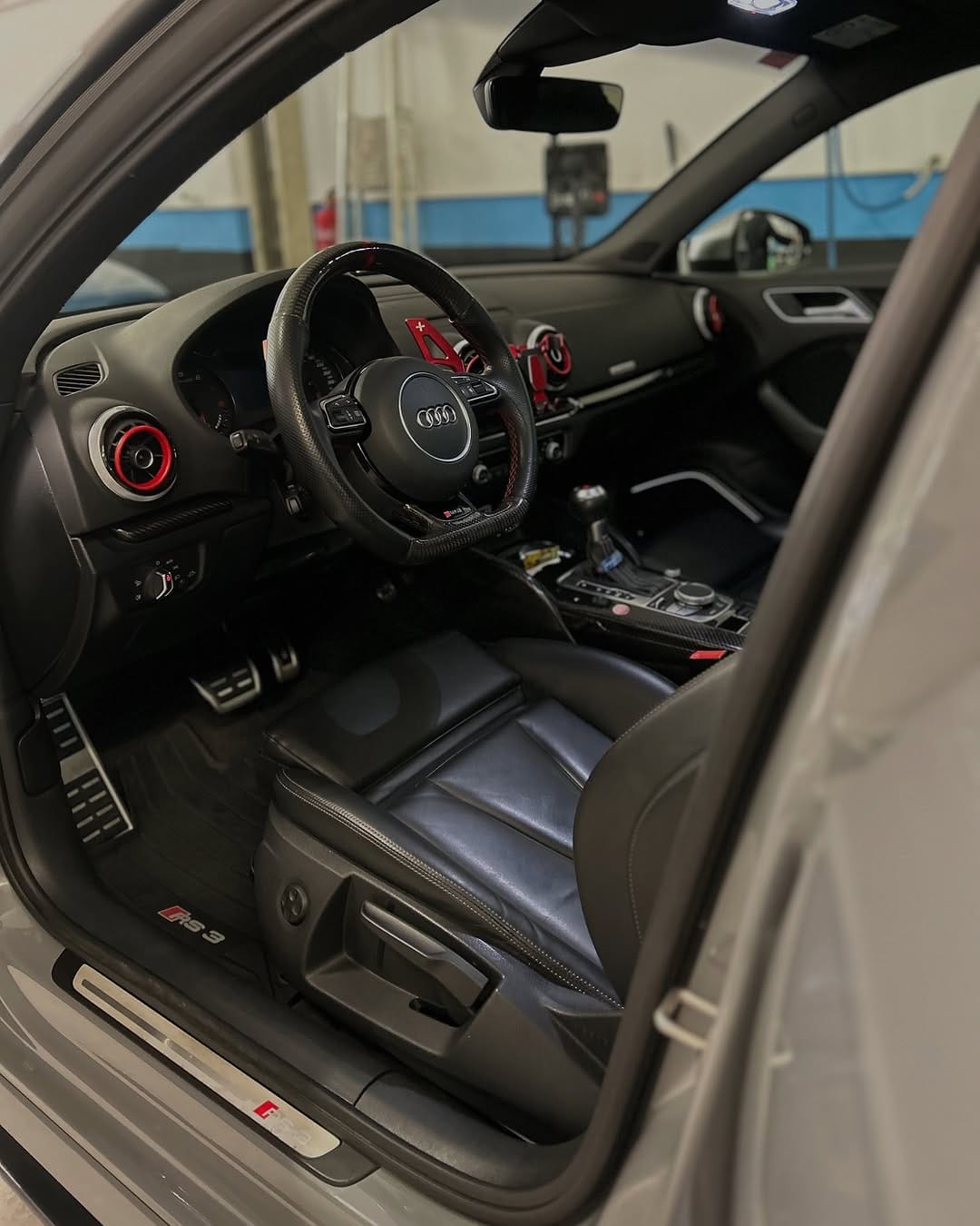 Detailing Interior